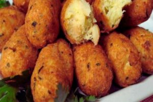 Receita de Bolinho de Bacalhau Crocante: Passo a Passo e Dicas de Ouro
