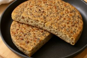 Pão de Frigideira Fit com Chia e Linhaça: Receita Sem Farinha de Trigo, Rápida e Rica em Fibras